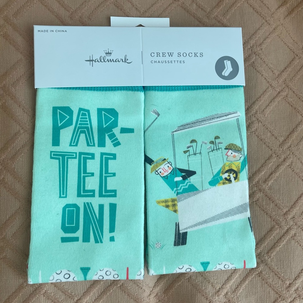 Hallmark, great gift 🎁💝, a pair of Funny socks, brand new, unisex